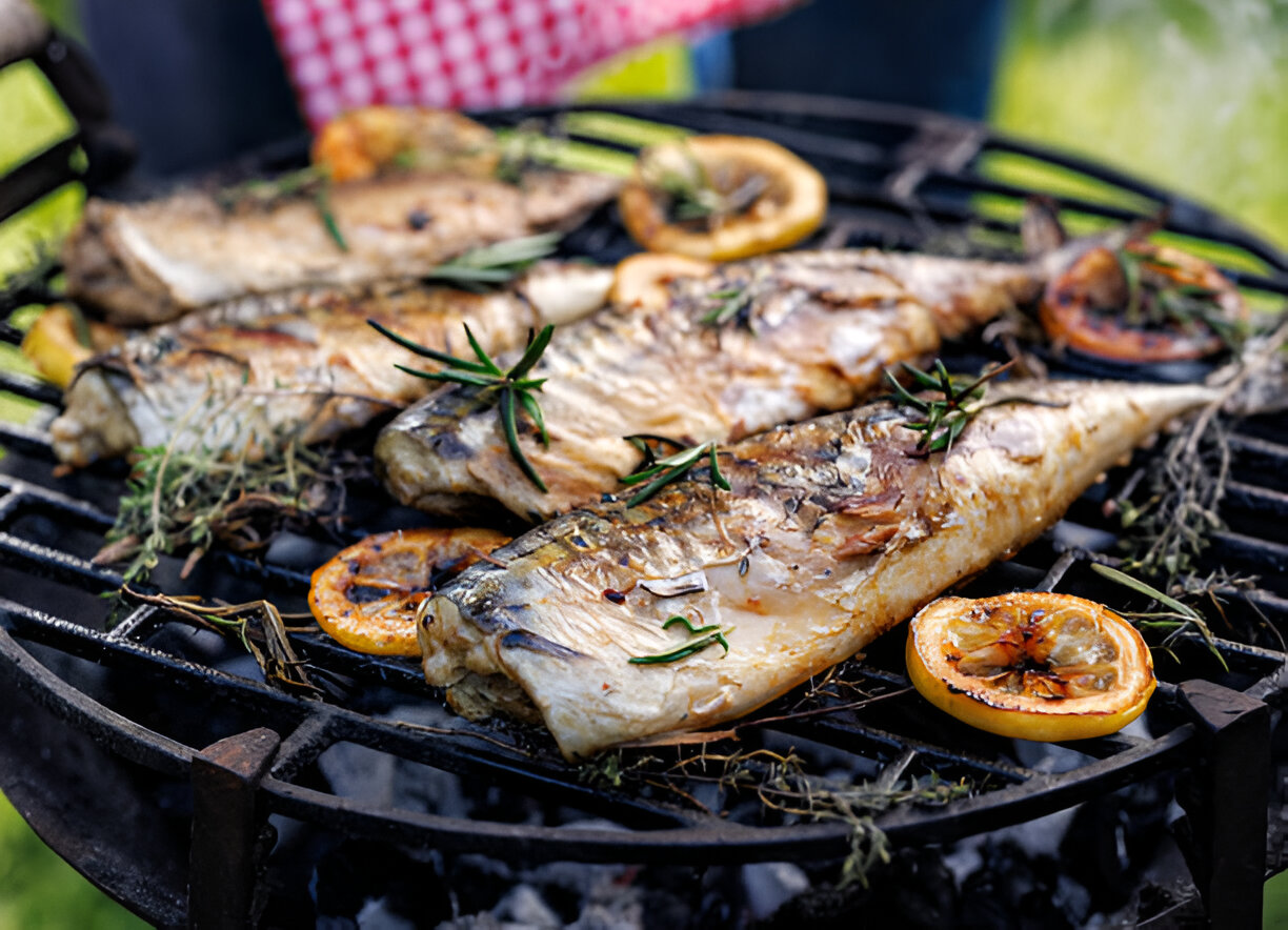 how-to-bbq-seafood-like-a-pro-tips-for-grilling-fish-prawns-and-more-img (1) Top 5 Mistakes to Avoid When Using a Charcoal BBQ