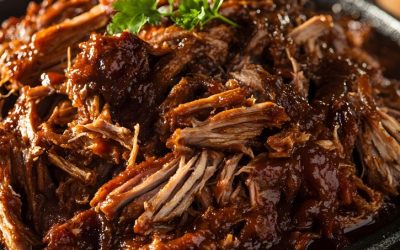 Pork Shoulder and Pulled Pork Smoking Guide for Tender, Juicy Results 