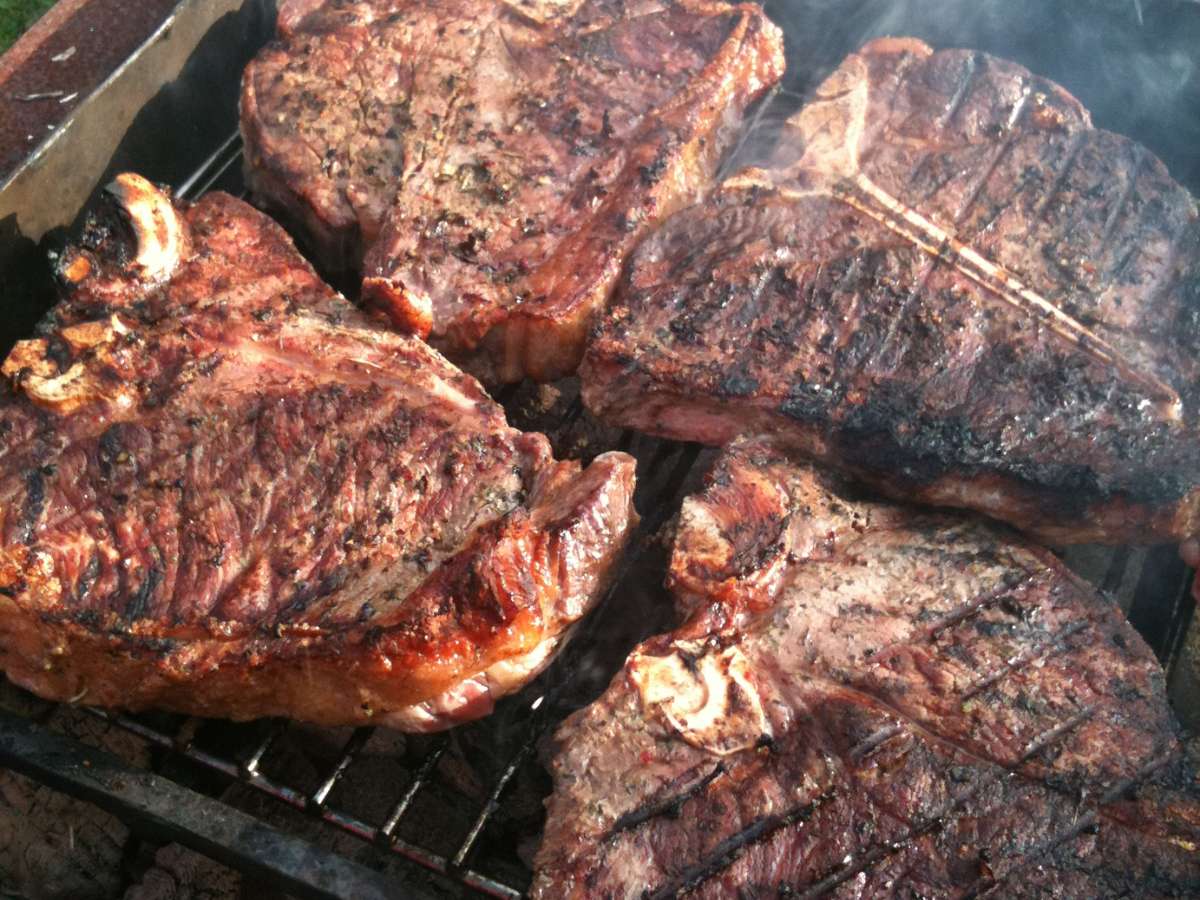 what-low-and-slow-actually-means-australian-bbq-image (10) Inspect Your Smoker