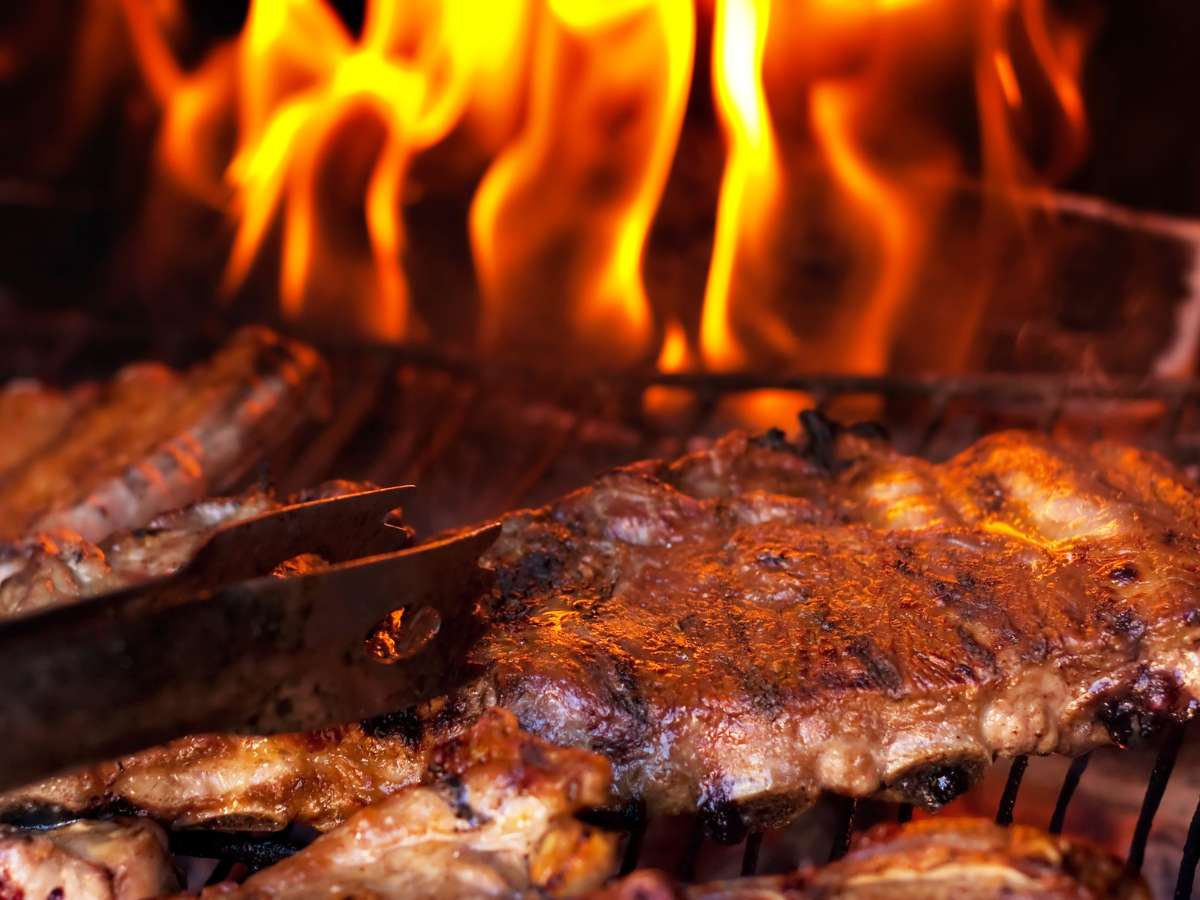 why-nobody-ever-rushes-a-barbecue -image (3) Inspect Your Smoker