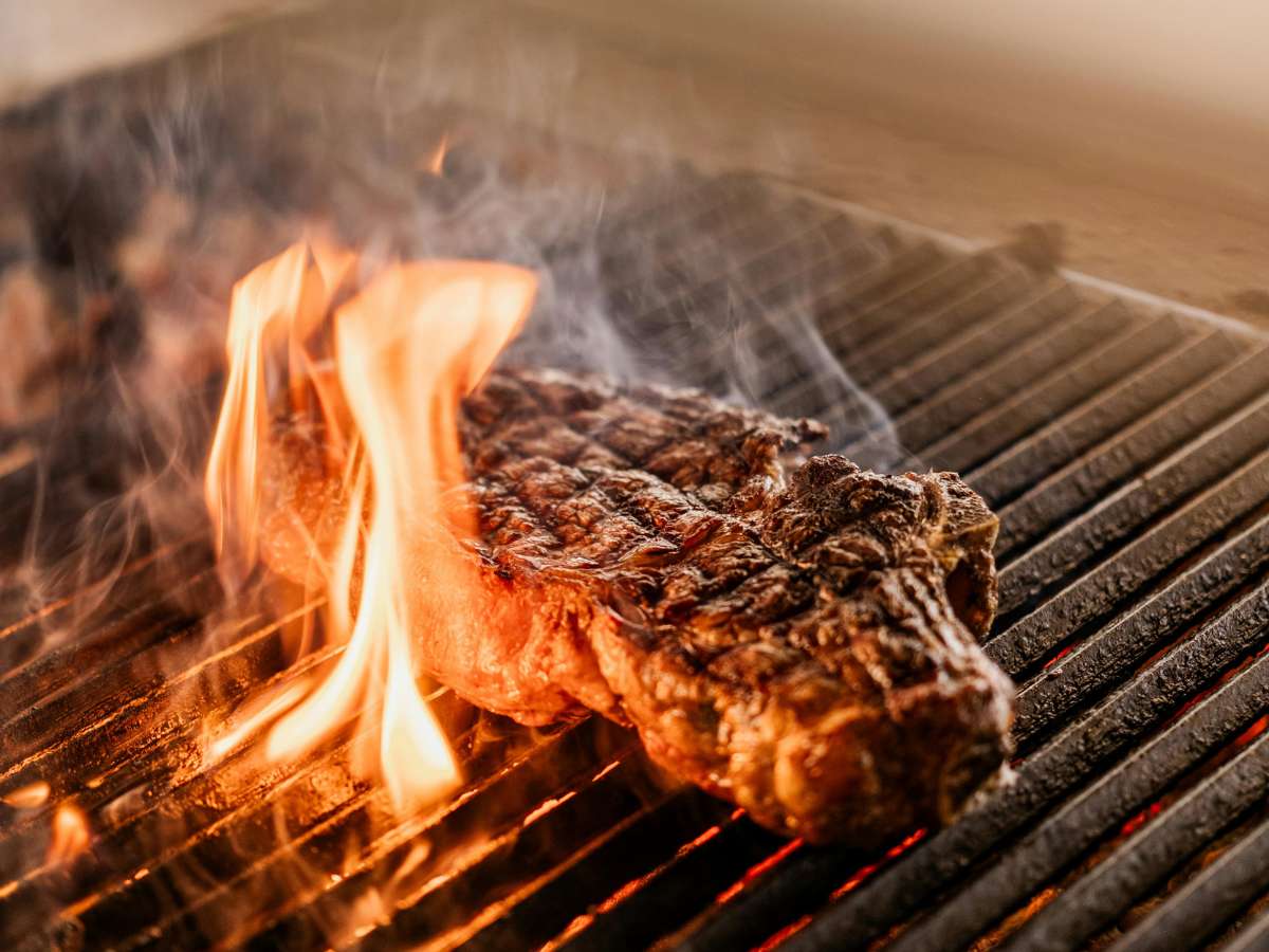 why-nobody-ever-rushes-a-barbecue -image (6) Inspect Your Smoker